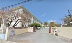 東吉塚小学校