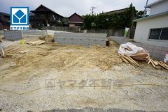 現地（2025年5月19日）撮影。和白駅徒歩13分、都心へのアクセス良好。スーパーやコンビニなども近く周辺環境充実。快適でゆとりのある生活空間で新生活を始めましょう^^