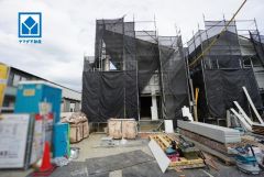 現地（2026年10月19日）撮影。閑静な住宅街に佇む新築戸建、子育てファミリーに嬉しい立地、家族で安心して暮らせる住まい＾＾