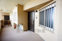 家の顔となる玄関扉がかっこいいと、たくさんの人を招き入れたくなりますね＾＾