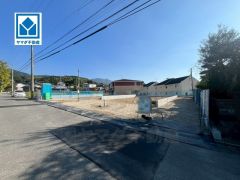 現地（2025年11月）撮影。南向きで陽当たり良好です＾＾快適でゆとりのある生活空間で新生活を始めましょう^^