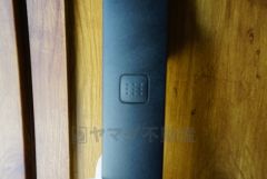 かざすだけで開閉できる、タッチキー採用の玄関。お買い物帰りで、両手がふさがってきても簡単に中に入れます＾＾