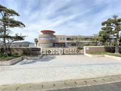 津屋崎小学校