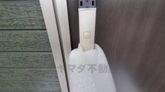 万が一落としてしまっても町の鍵屋さんなどでは簡単に合鍵を作ることができないので、防犯性が高く安心です。