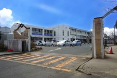 赤間小学校