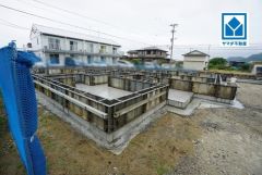 現地（2025年6月9日）撮影。津屋崎小学校まで徒歩10分と近く、お子様も無理なく通えます。快適でゆとりのある生活空間で新生活を始めましょう^^