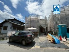 現地（2026年6月15日）撮影。千鳥小学校徒歩9分、古賀北中学校徒歩8分。お子様の通学も安心です＾＾快適でゆとりのある生活空間で新生活を始めましょう^^