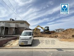 現地（2026年3月17日）撮影。美和台小学校徒歩8分＾＾長期優良住宅。お気に入りの家具とインテリアで素敵な部屋を作りましょう＾＾