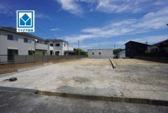 現地（2026年5月8日）撮影。日の里小学校徒歩7分、お子様も無理なく通学できる環境＾＾最新の設備で気持ちの良い新生活を送りませんか。