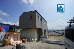 現地（2026年8月31日）撮影。3LDK。開放感のある吹き抜けを採用＾＾収納が充実した間取りになっています＾＾