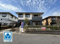 千鳥駅徒歩14分、都心へのアクセス良好。スーパーやコンビニなども近く周辺環境充実。快適でゆとりのある生活空間で新生活を始めましょう^^