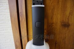 かざすだけで開閉できる、タッチキー採用の玄関。お買い物帰りで、両手がふさがってきても簡単に中に入れます＾＾