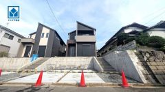 三苫駅徒歩10分、都心へのアクセス良好。スーパーやコンビニなども近く周辺環境充実。快適でゆとりのある生活空間で新生活を始めましょう^^