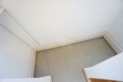 ベビーカーやゴルフバッグなども保管できる広々とした玄関です＾＾