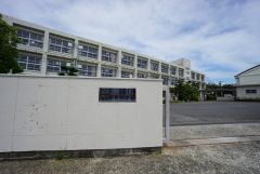神興小学校