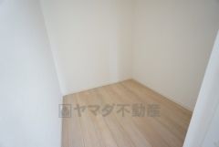 ウォークインクローゼット付き 。スペースも広く、毎日のコーディネートが楽しくなります＾＾