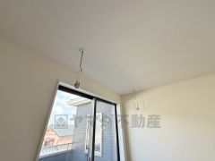 雨の日でも洗濯物が干せる室内物干し完備＾＾