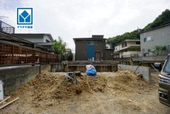 現地（2026年10月19日）撮影。南東向きで日当たり良好＾＾ファミリークローク、ウォークインクローゼット2ヶ所付きのゆとりのある収納スペース＾＾