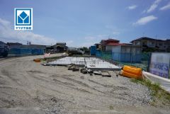 現地（2026年7月13日）撮影。奈多駅徒歩3分、奈多小学校徒歩6分＾＾毎日の通勤・通学・買い物がしやすく、快適に過ごせます。
