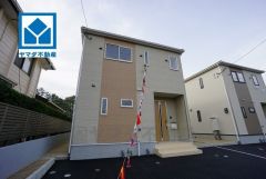 一戸建ての多いエリア。落ち着いた雰囲気で快適な生活を送れます。快適でゆとりのある生活空間で新生活を始めましょう^^