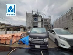 現地（2025年12月16日）撮影。大通りから離れた静かな住宅街。車通りも少なく安心です＾＾