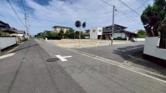 現地（2025年9月30日）撮影。大きな車でも駐車しやすいため、車のサイズを気にせず好きな車に乗れます。