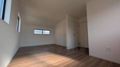 3面採光。陽のあたる時間が長く、冬でもあたたかいです。