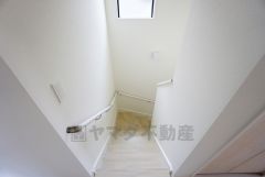 リビング階段になっているので、お顔を合わす回数が増え、ぐっと家族の距離が縮まります。