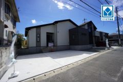 憧れの平屋住まい＾＾階段昇降のないストレスフリーな生活始めませんか。WIC・パントリー付き＾＾
