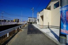 大型車の通行が少なく、騒音や振動が少ないので静かで快適な生活を送れます。