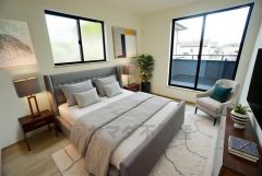 住む人のこだわりを活かす洋室。日当たりがよく、寝室としての利用もおすすめ。広めのクローゼットには荷物をすっきり片付けられ、ゆとりのある暮らしが出来ます＾＾家具はイメージです。