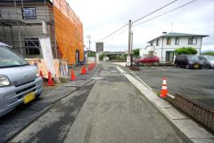 現地（2025年6月9日）撮影。落ち着いた住宅地内で快適な生活を実現してみませんか。