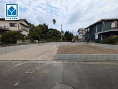 現地（2025年11月17日）撮影。収納力に優れた新築戸建。最新の設備で気持ちの良い新生活を送りませんか。お気に入りの家具とインテリアで素敵な部屋を作りましょう。