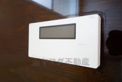 湯量・湯温の設定、そして保温までワンタッチのフルオートバス。