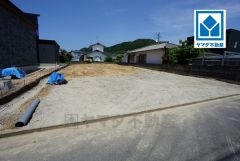 現地（2025年5月20日）撮影。一戸建ての多いエリア。落ち着いた雰囲気で快適な生活を送れます。