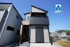 共働き夫婦に嬉しい家事動線と収納力を備えた新築戸建。シンプルで機能的、二人三脚の暮らしがもっと快適になる我が家＾＾