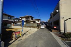 現地（2026年1月15日）撮影。大型車の通行が少なく、騒音や振動が少ないので静かで快適な生活を送れます。