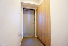 たっぷり収納できるシューズボックスです。家族全員の靴がきれいに整頓できます。