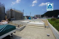 現地（2026年8月24日）撮影。広々としたインナーバルコニーと寝室に3帖のストレージルームを完備＾＾最新の設備で気持ちの良い新生活を送りませんか＾＾