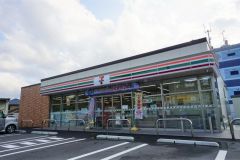 セブンイレブン　福岡松崎店