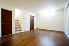 将来にわたって住みやすくプランニングを重ねて設計された間取で日々の生活をしやすい動線を考えた居住空間を創り上げております＾＾