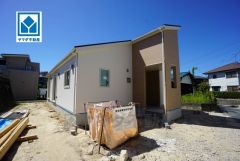 現地（2025年7月29日）撮影。広々とした敷地の平屋です＾＾1区画限定の募集となります。お早めに＾＾