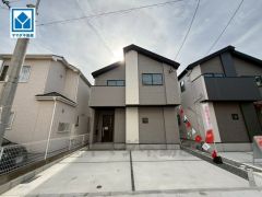 名島駅徒歩10分、都心へのアクセス良好。スーパーやコンビニなども近く周辺環境充実。快適でゆとりのある生活空間で新生活を始めましょう^^