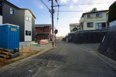 大型車の通行が少なく、騒音や振動が少ないので静かで快適な生活を送れます。落ち着いた住宅地内で快適な生活を実現してみませんか。