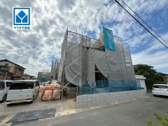 現地（2026年6月15日）撮影。大通りから離れた静かな住宅街。車通りも少なく安心。お気に入りの家具とインテリアで素敵な部屋を作りましょう。