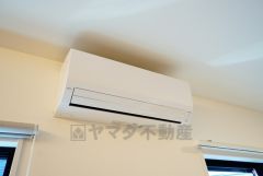 夏や冬に欠かせないエアコン標準装備＾＾