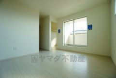 2階リビングとして、ファミリースペースとして、広めの主寝室として、様々な使い方がありそうです。
