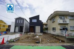 安心で快適にお住まい頂ける長期優良住宅＾＾コミュニケーションが取りやすいリビング階段採用＾＾全居室収納付き＾＾
