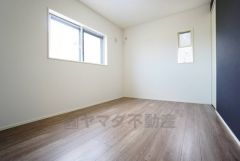 アクセントクロスがオシャレですね。インテリアでどんな部屋にするのか考えるのも楽しみです。