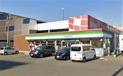 ファミリーマート　宗像徳重